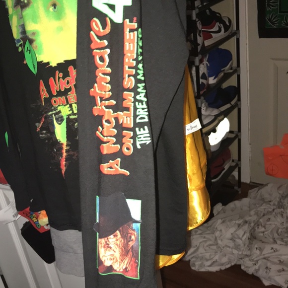 Rare Nightmare on Elm street 4 long sleeve - Picture 3 of 4